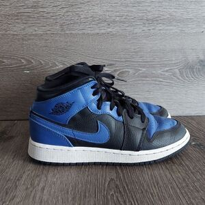 AIR JORDAN 1 MID GS 'BLACK HYPER ROYAL 4.5Y
